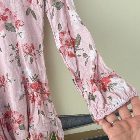 Hollister Pink Floral Long Sleeve Dress - Picture 7 of 9